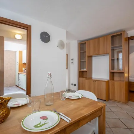 شقة Inn Aosta Apartments أَويستا