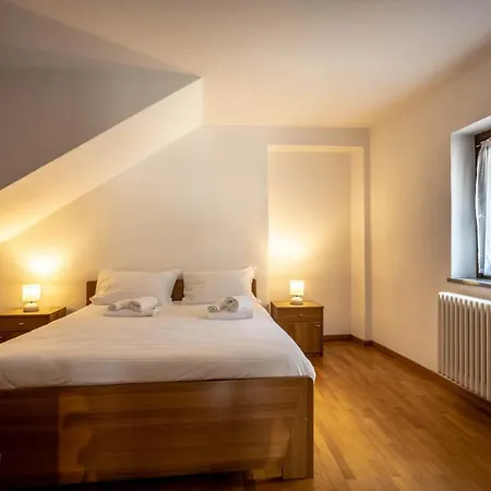 شقة Inn Aosta Apartments أَويستا