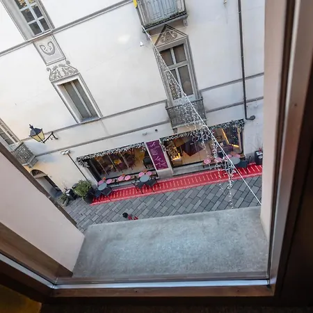 Inn Aosta Apartments أَويستا