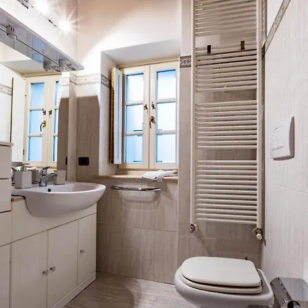 شقة Inn Aosta Apartments *