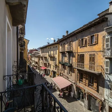 شقة Inn Aosta Apartments *