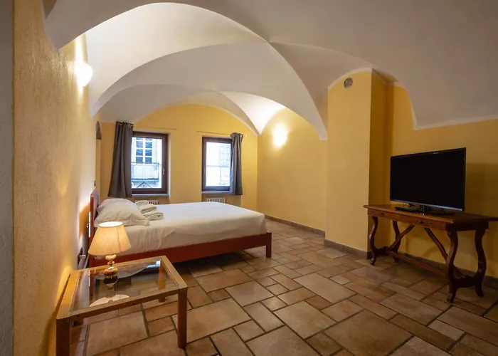 Maison Aubert 33 - Apartments Aoste