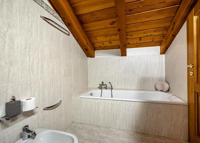 Maison Aubert 33 - Apartments Appartement *